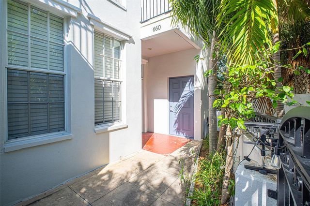 660 DELMAR TERRACE S, St Petersburg, FL 33701