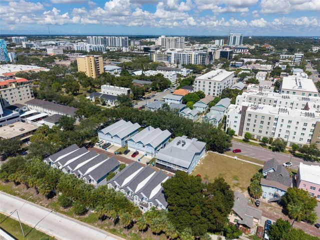 660 DELMAR TERRACE S, St Petersburg, FL 33701