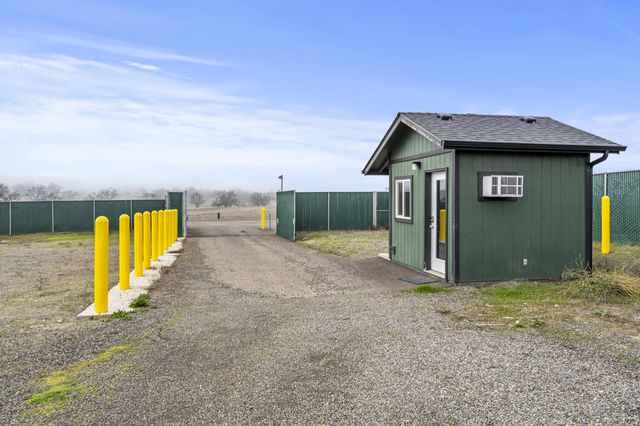 12202 Antioch Road, White City, OR 97503
