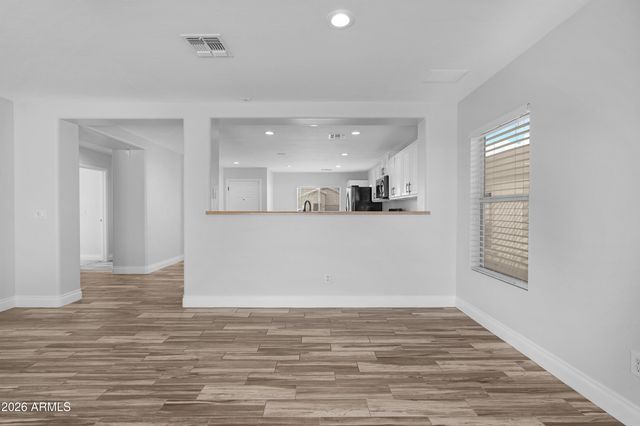 11553 W GREEN Drive, Youngtown, AZ 85363