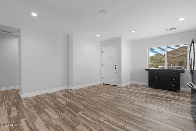 11553 W GREEN Drive, Youngtown, AZ 85363