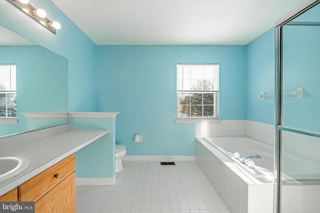 20 NUTMEG CT, Royersford, PA 19468