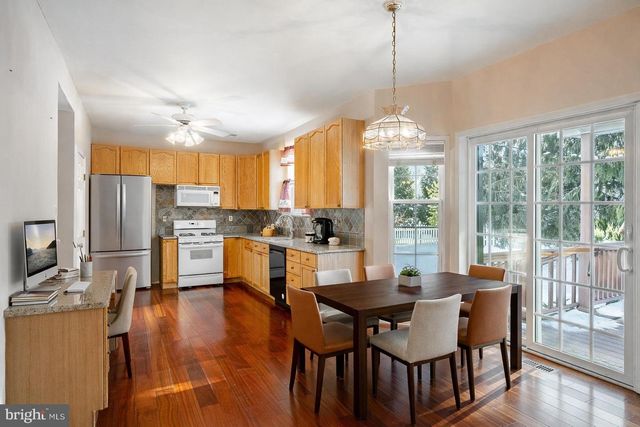 20 NUTMEG CT, Royersford, PA 19468