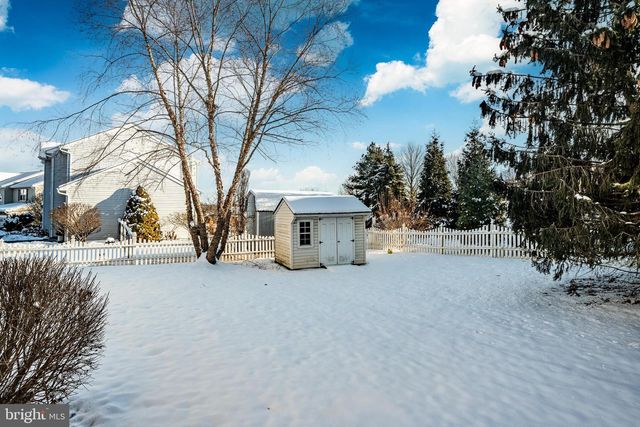 20 NUTMEG CT, Royersford, PA 19468