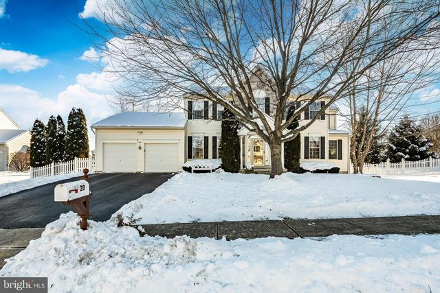 20 NUTMEG CT, Royersford, PA 19468