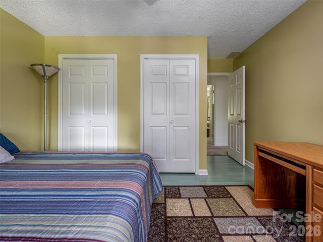 1 Morris Drive, Weaverville, NC 28787