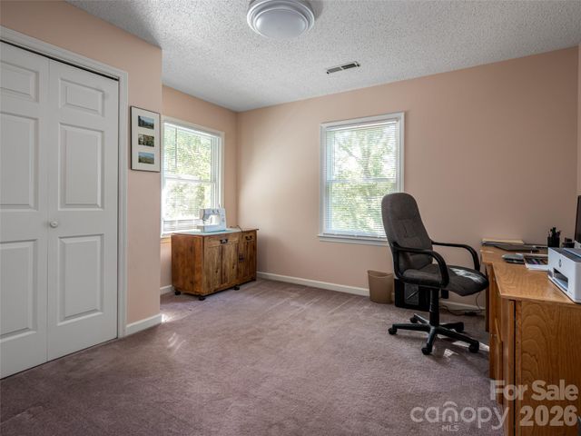 1 Morris Drive, Weaverville, NC 28787