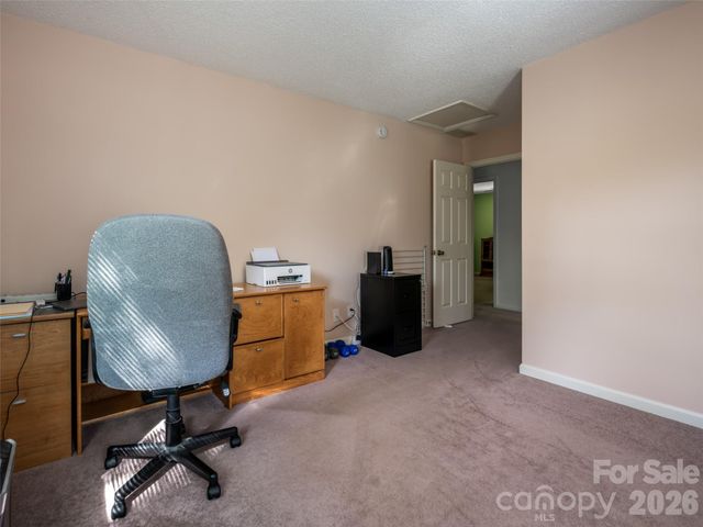 1 Morris Drive, Weaverville, NC 28787