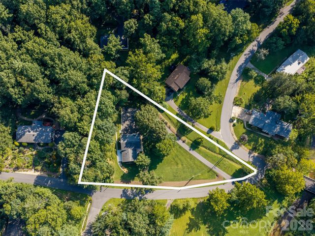 1 Morris Drive, Weaverville, NC 28787