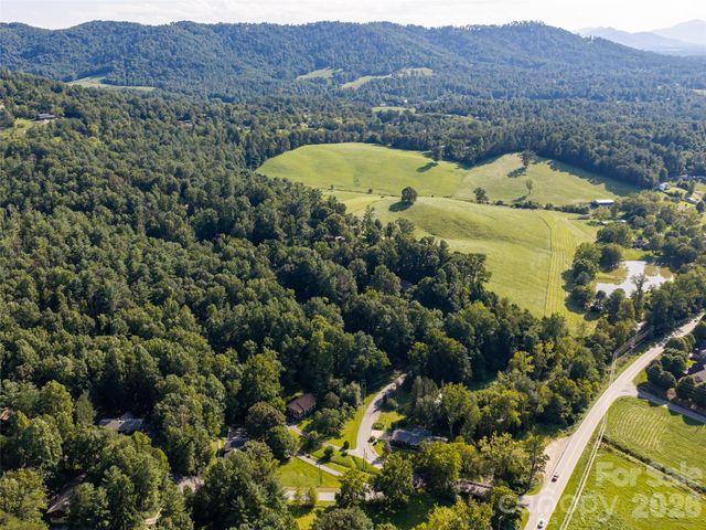 1 Morris Drive, Weaverville, NC 28787