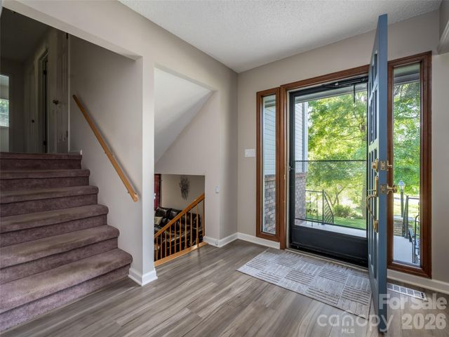 1 Morris Drive, Weaverville, NC 28787