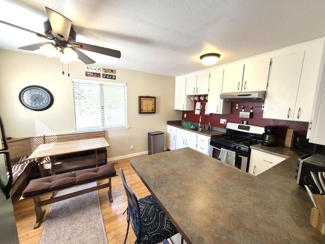 25750 Aspen Ct, Volcano, CA 95689