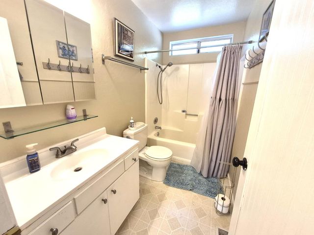 25750 Aspen Ct, Volcano, CA 95689