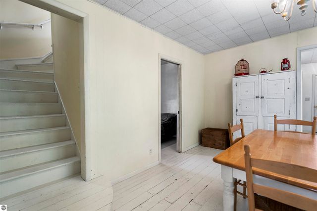 733 Sixth Street, Traverse City, MI 49684