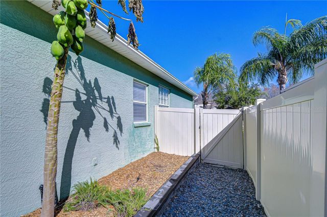 3203 GIANNA WAY, Land O Lakes, FL 34638