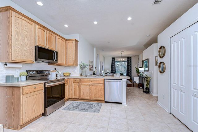 3203 GIANNA WAY, Land O Lakes, FL 34638