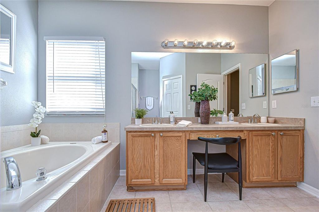 Image 21 of property listing at 3203 GIANNA WAY, Land O Lakes, FL 34638