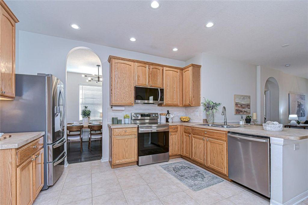 Image 10 of property listing at 3203 GIANNA WAY, Land O Lakes, FL 34638