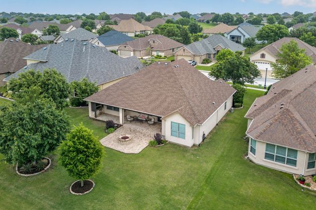 9524 Crestview Drive, Denton, TX 76207
