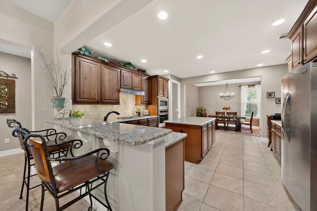 9524 Crestview Drive, Denton, TX 76207