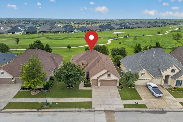 9524 Crestview Drive, Denton, TX 76207