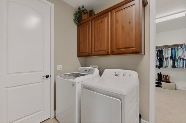 9524 Crestview Drive, Denton, TX 76207