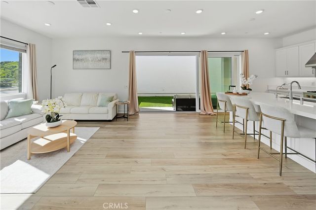 26720 Afton Lane, Valencia, CA 91381