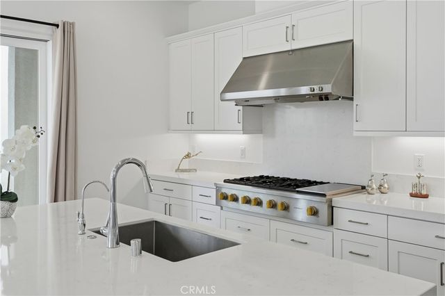 26720 Afton Lane, Valencia, CA 91381