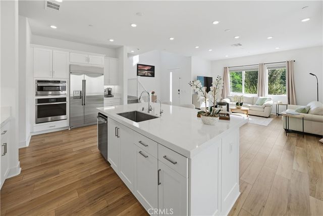 26720 Afton Lane, Valencia, CA 91381