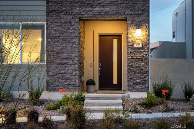 26720 Afton Lane, Valencia, CA 91381