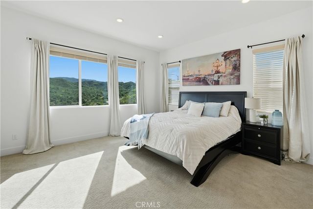 26720 Afton Lane, Valencia, CA 91381