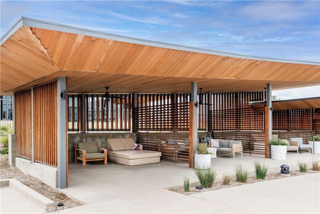 26720 Afton Lane, Valencia, CA 91381