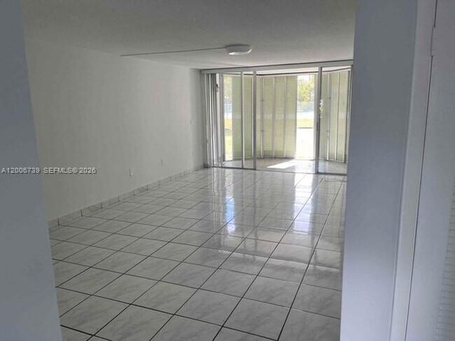 1701 NE 191st St A106, Miami, FL 33179