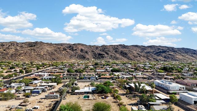 1915 E LATONA Road, Phoenix, AZ 85042