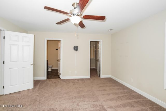 6702 Albatross Lane, Knoxville, TN 37921