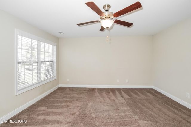 6702 Albatross Lane, Knoxville, TN 37921