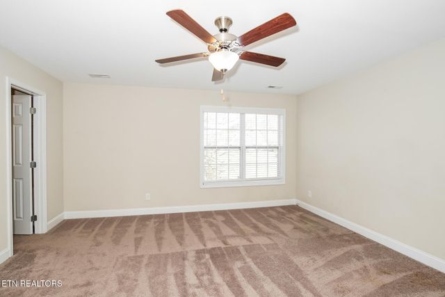 6702 Albatross Lane, Knoxville, TN 37921