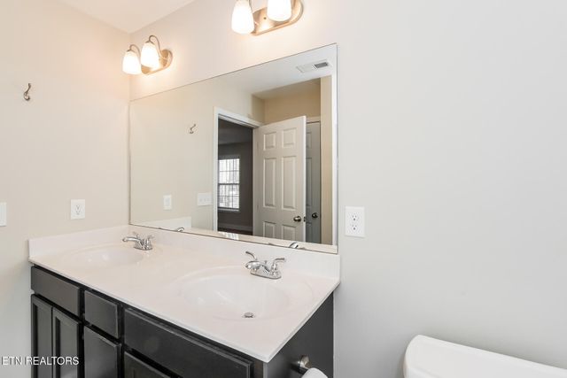 6702 Albatross Lane, Knoxville, TN 37921