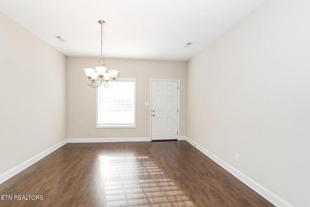 6702 Albatross Lane, Knoxville, TN 37921