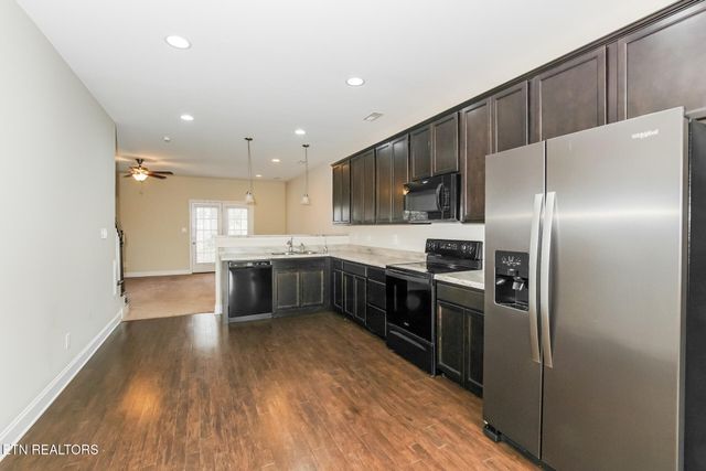 6702 Albatross Lane, Knoxville, TN 37921