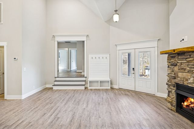 2332 Casey Cove Rd, Smithville, TN 37166