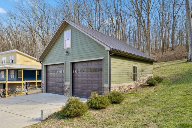 2332 Casey Cove Rd, Smithville, TN 37166