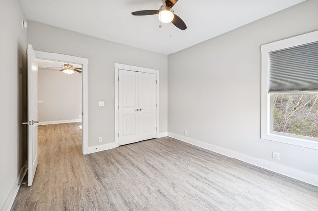 2332 Casey Cove Rd, Smithville, TN 37166