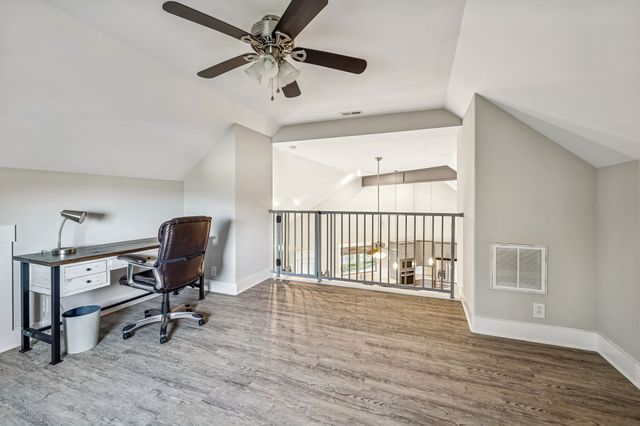 2332 Casey Cove Rd, Smithville, TN 37166