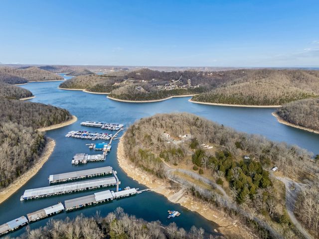 2332 Casey Cove Rd, Smithville, TN 37166