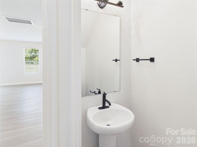 105 N Dilling Street 05, Kings Mountain, NC 28086