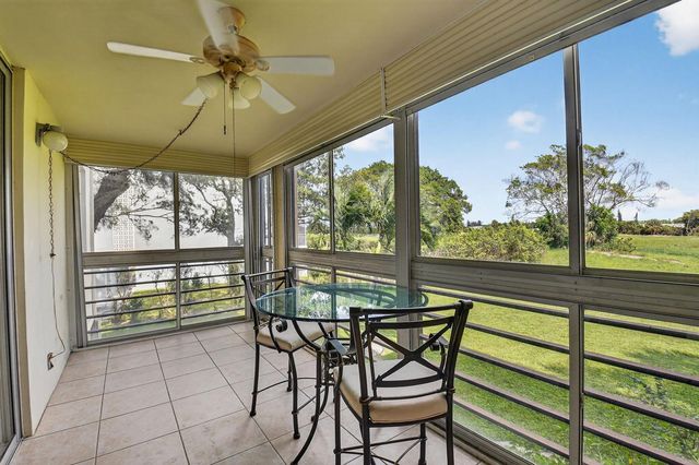 5340 NW 2nd Avenue 220, Boca Raton, FL 33487
