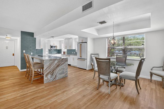 5340 NW 2nd Avenue 220, Boca Raton, FL 33487