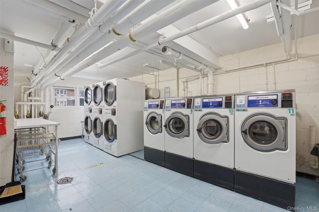 667 Pelham Road B10, New Rochelle, NY 10805