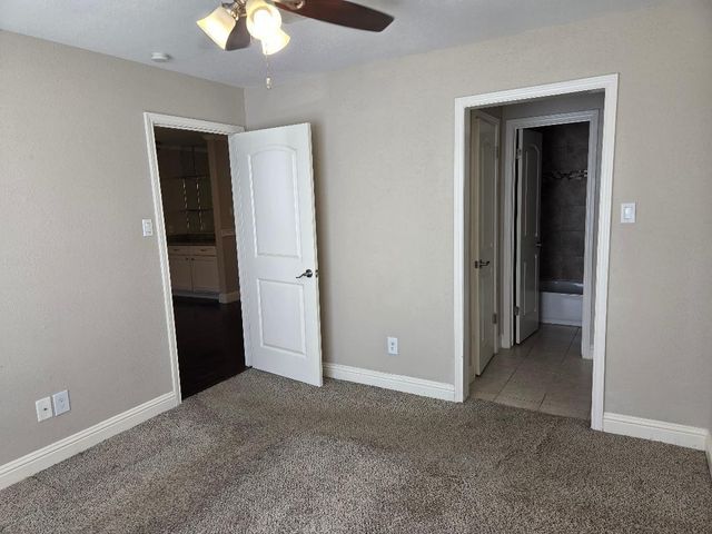 18800 Egret Bay Boulevard 1009, Webster, TX 77058